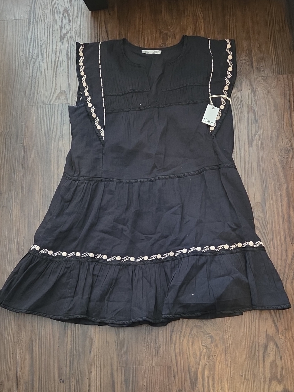 NWT Dex Black Embroidered Flutter-Sleeve Dress In Sz XL